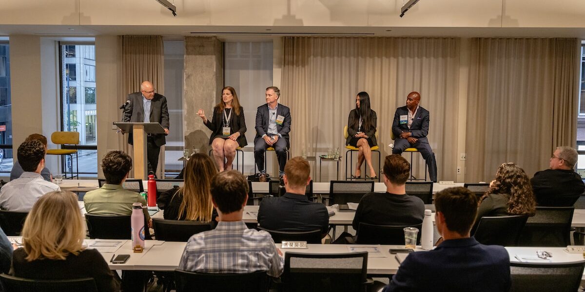 176-PlusUniversity-7P9A8645