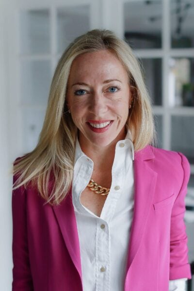 Headshot of Sarah Abrams.