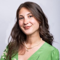 Headshot of Jessica Centeno.