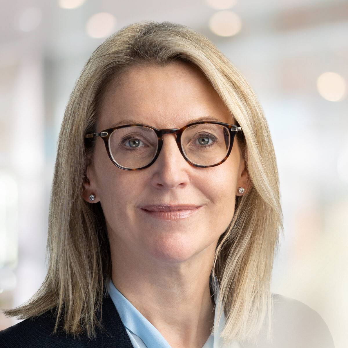 Jennifer Richards Headshot