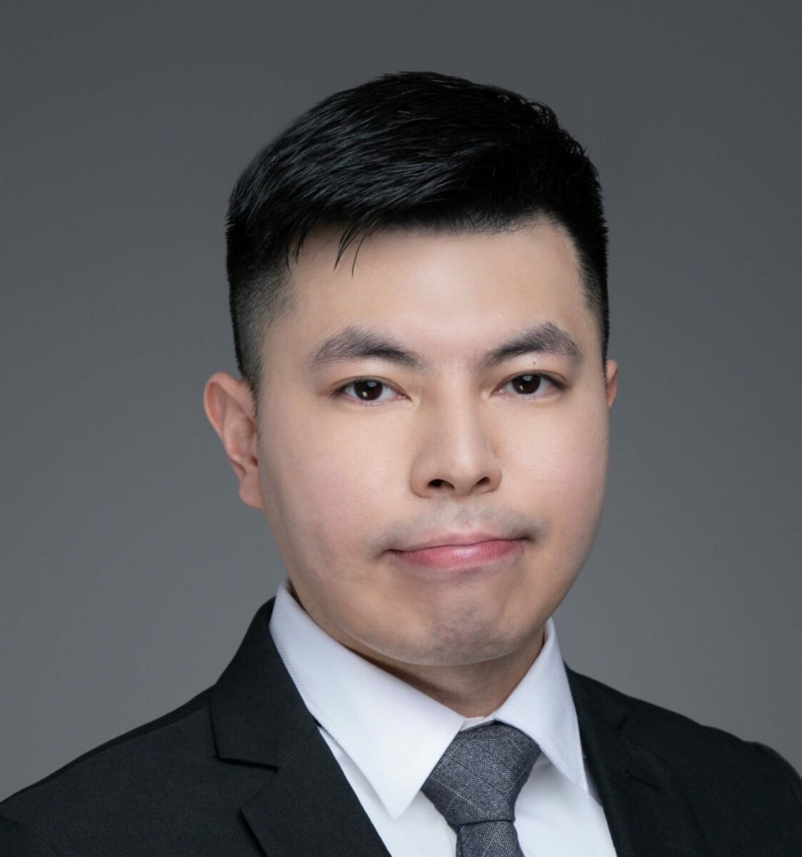 Headshot of Alex Lo.