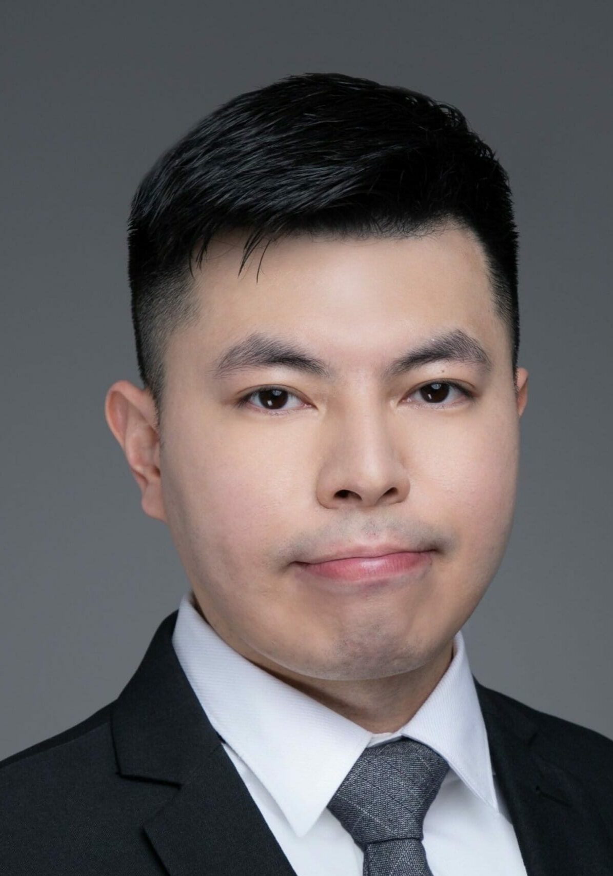 Headshot of Alex Lo.