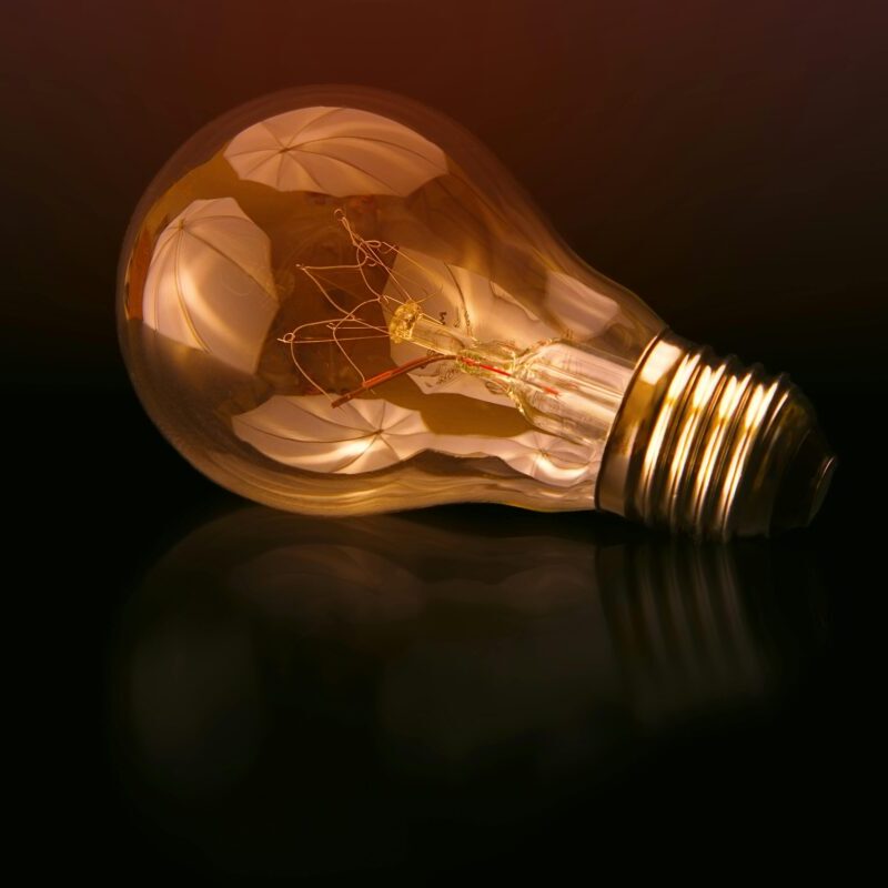 Image of a lightbulb laying on its side.