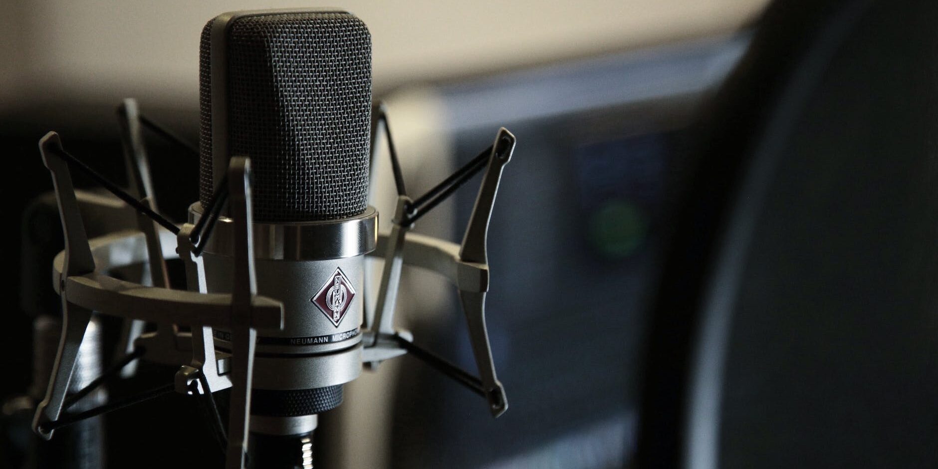 close up photo of microphone