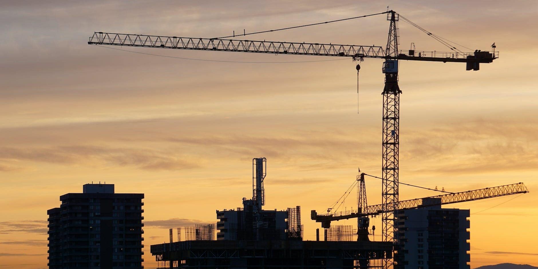 tower crane used in building construction