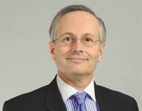 Headshot of Richard Betterley.