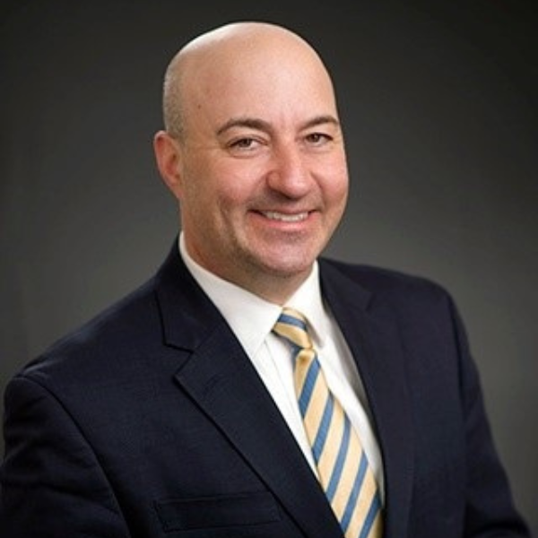 Alexander Rosati headshot