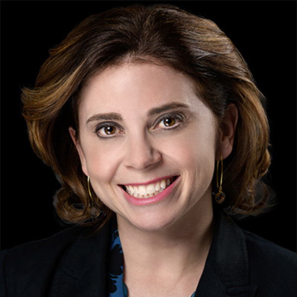 headshot of Amanda Harvey