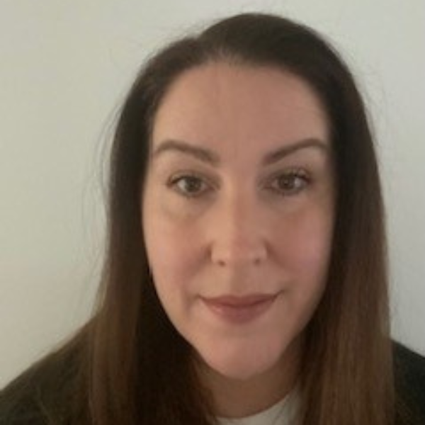 Anna_Catapano_headshot