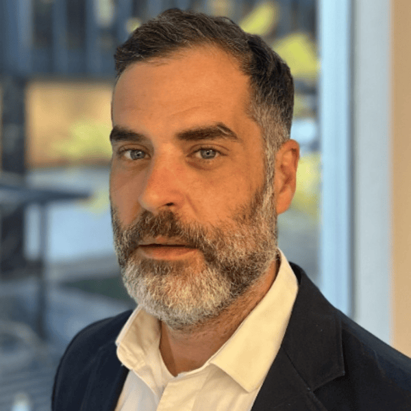 Headshot of Dennis Van Dina