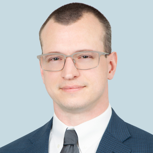 headshot of Devon Ackerman