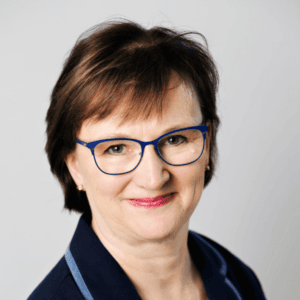 Joan Gilbride Headshot