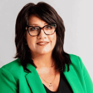 Headshot of Laura Williams