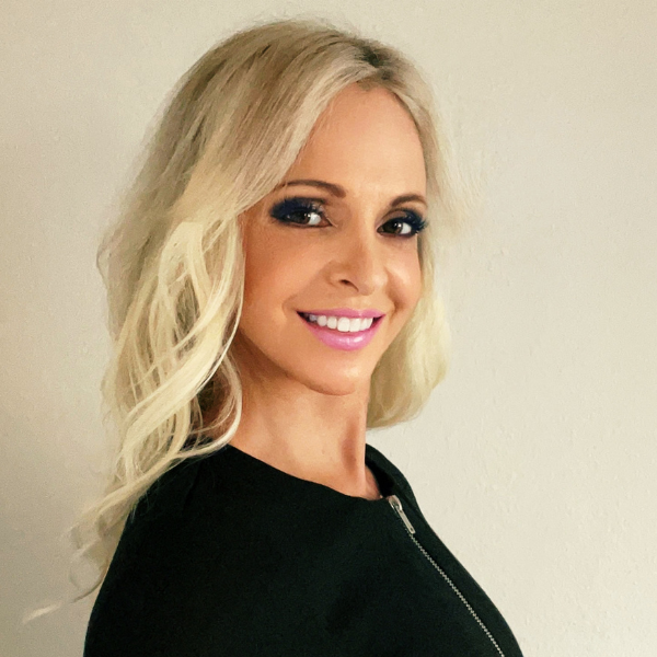 Headshot of Lisa House