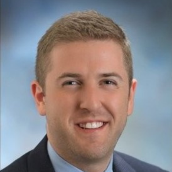 Peter Evans Headshot